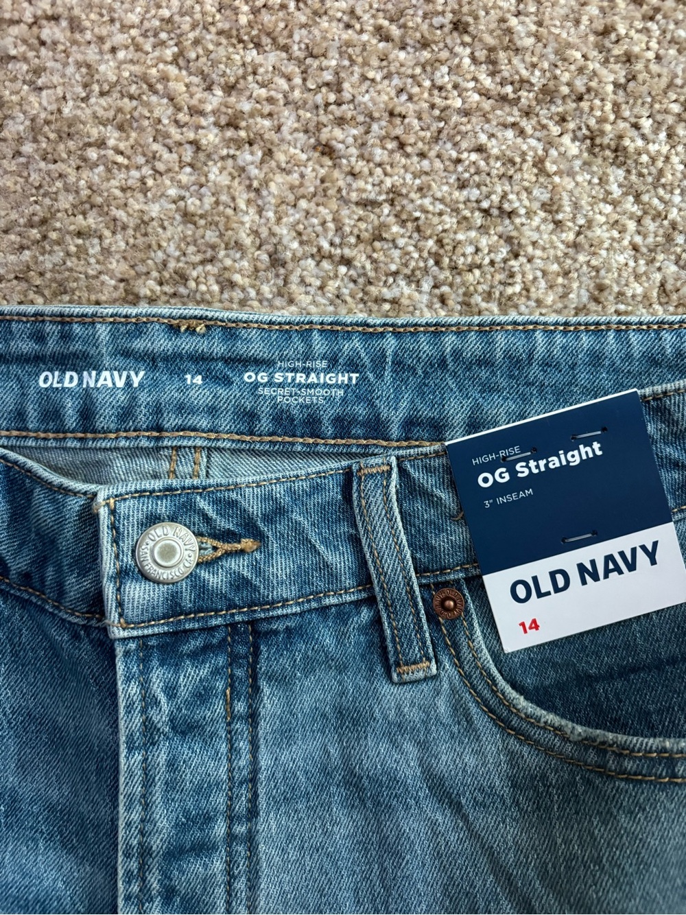 Old Navy Light Blue Distressed Denim Cutoff Shorts - Picture 3 of 3
